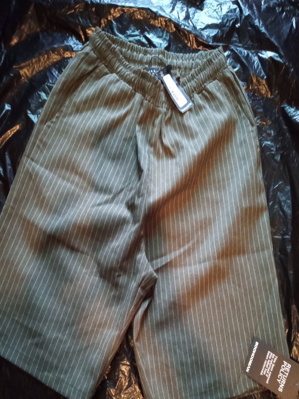 (Bundle Deal) NWT Boohooman Linen Green/White Striped Pull on Shorts Mens XS